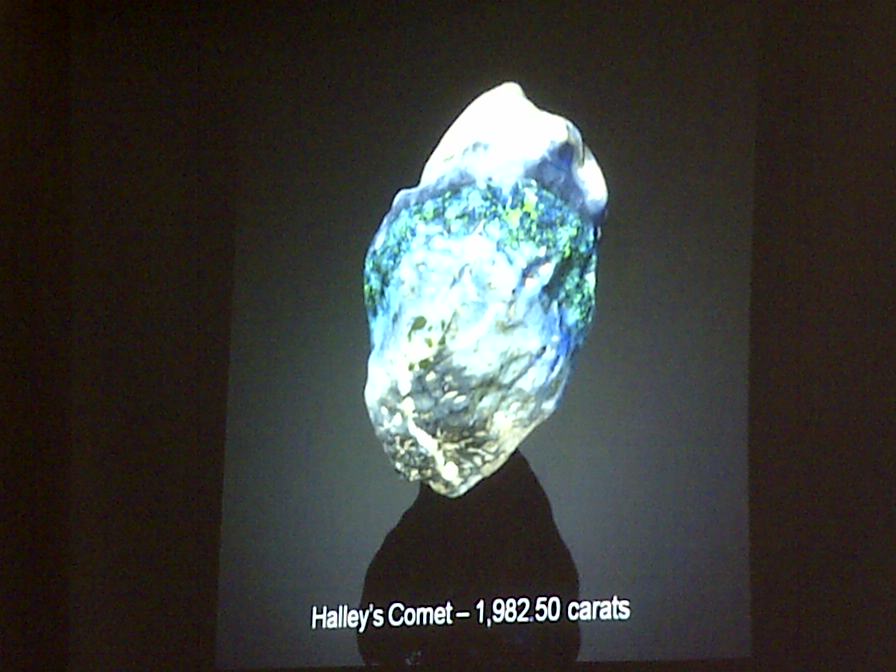 Jeden z najwiekszych opali na swiecie Kometa Halleya 1,982.50 Ct