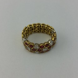 Złoty pierścionek z brylantami 1.0 ct i rubinami